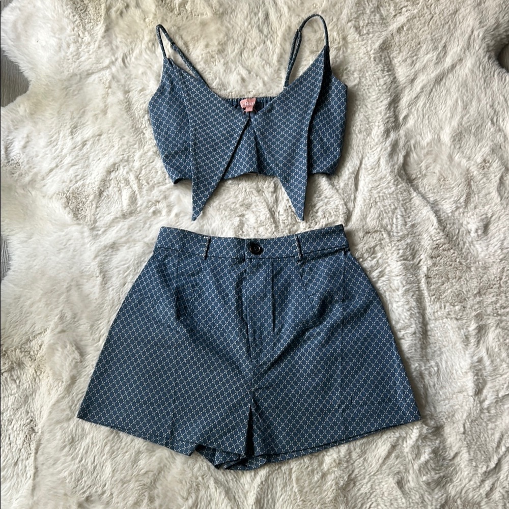 LèRumi Blue and White Rylee Set